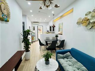 Căn hộ 56 m2 thiết kế 2 phòng ngủ, 2 vệ sinh, phòng khách bếp, nội thất đầy đủ