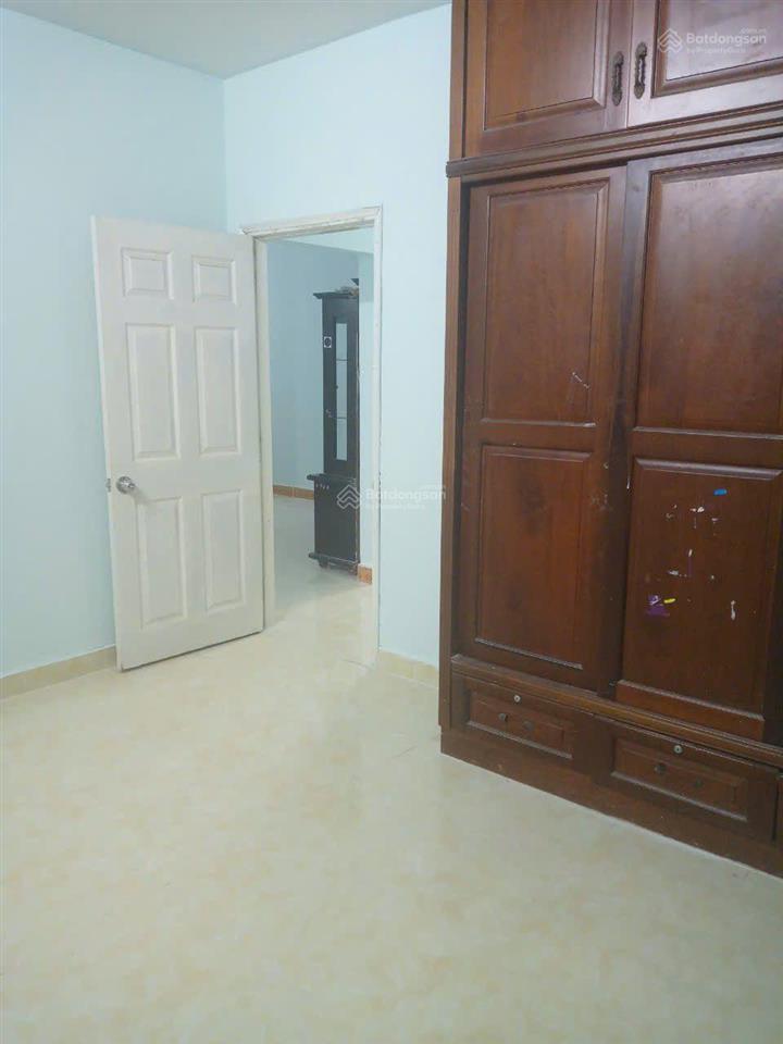 Cho thuê cc studio, 32m2, 3,3tr, sát đường đào trinh nhất  phạm văn đồng