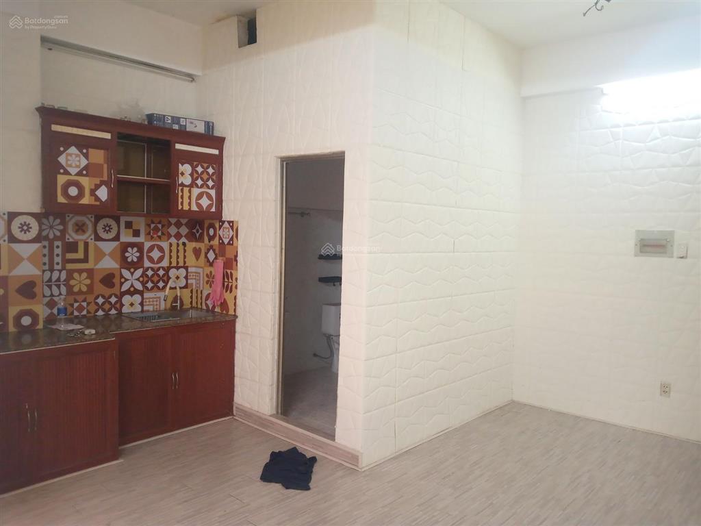 Cho thuê cc 2pn, 4.5tr, sát đào trinh nhất  phạm văn đồng