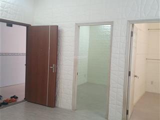 Cho thuê cc 2pn, 4.5tr, sát đào trinh nhất  phạm văn đồng