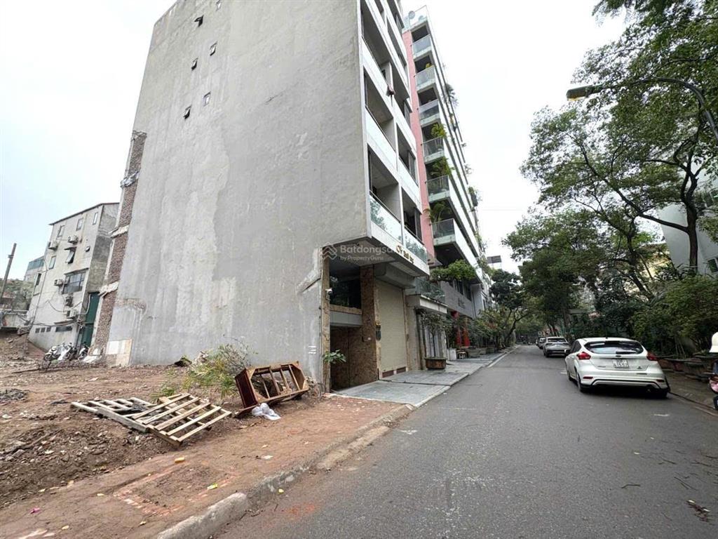 Bán nhà dòng tiền 250tr/th, 138 tỷ, 195m2, 9 tầng mt 7,5m vỉa hè 3 ô tô tránh trịnh công sơn tây hồ