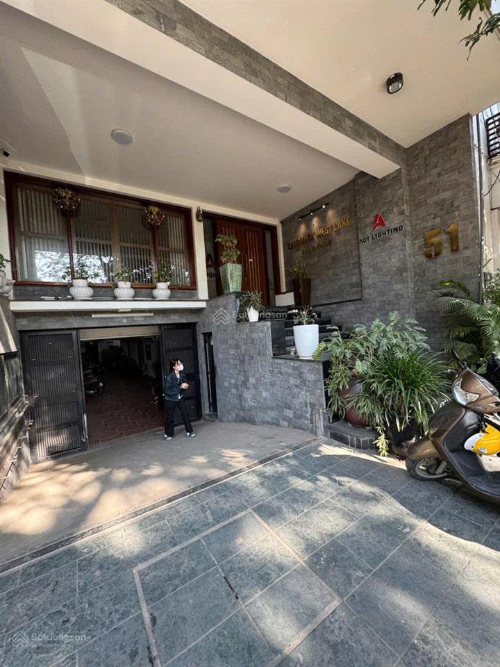 Bán nhà dòng tiền 250tr/th, 138 tỷ, 195m2, 9 tầng mt 7,5m vỉa hè 3 ô tô tránh trịnh công sơn tây hồ