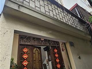 Bán nhà ngõ nông gần phố 8 tỷ 40m2 3 tầng mt 3,8m ô tô đỗ gần phố vĩnh phúc ba đình