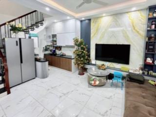 Bán nhà gần lê văn lương, 2 tầng, 5x13, hẻm 6m, quận 7, nhỉnh 6 tỷ