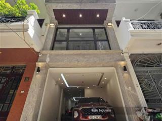 Duy nhất!tòa nhà phân lô phú diễn,vỉa hè,oto tránh,kd,t.máy,dt55mx5t,mt=4.5m,13ty, ở và kinh doanh