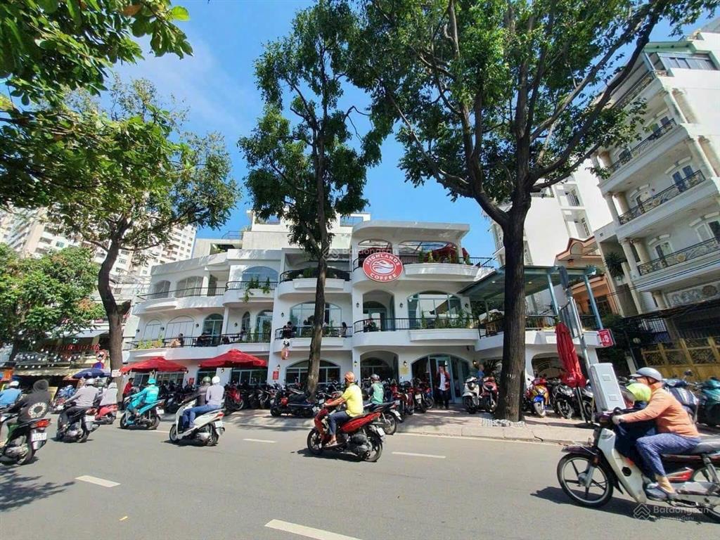 Hạ giá mặt tiền nguyễn văn luông quận 6 (20x25m) cn 190m2  hđt 150triệu/tháng giá 51 tỷ