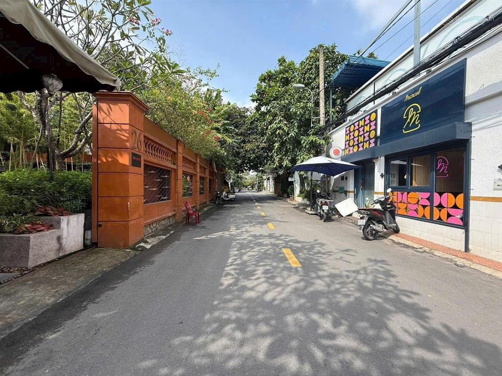 2 mt trần quang khải quận 1  dt 5 x 20m  cn 100m2  hđt 100tr/tg  gía 51 tỷ tin thật
