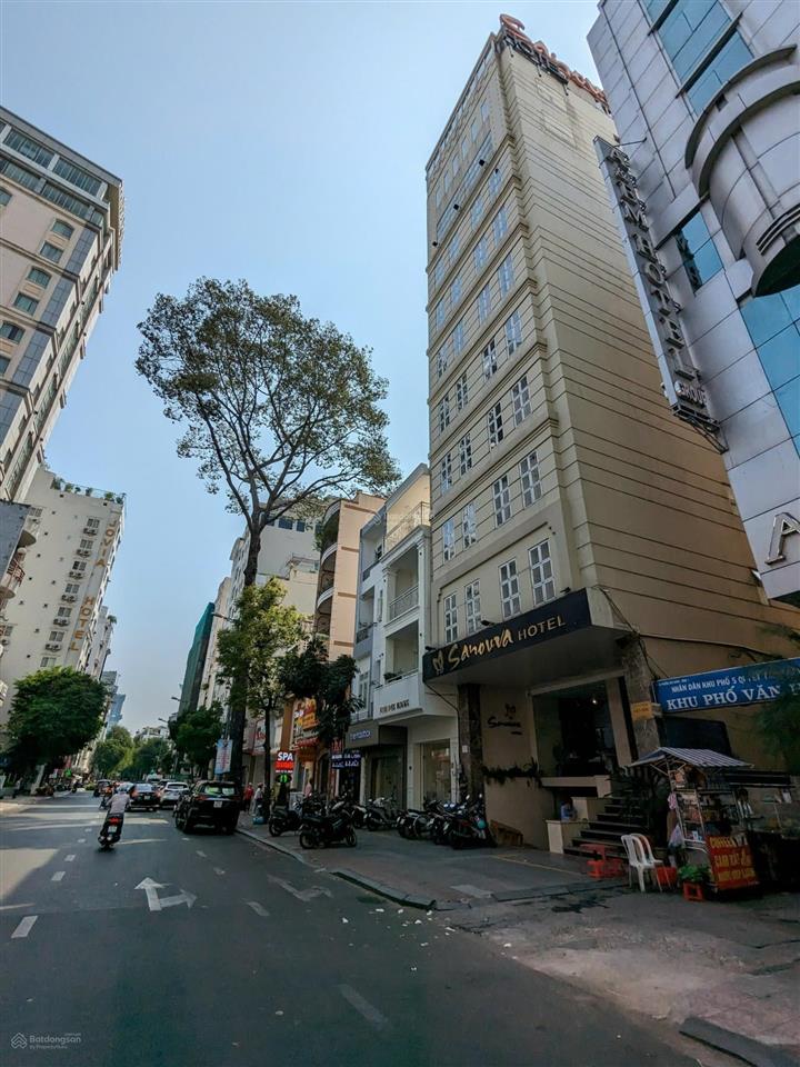 54 tỷ hạ về 46 tỷ mt nguyễn văn trỗi, q. pn  dt 10 x 20m  5 tầng  hđt 160tr/th + tm