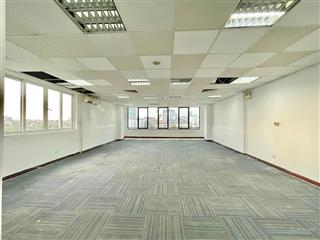 Văn phòng mới cứng 120m² tại mặt phố vũ tông phan giá thuê chỉ 17tr/tháng.  0963 245 ***.