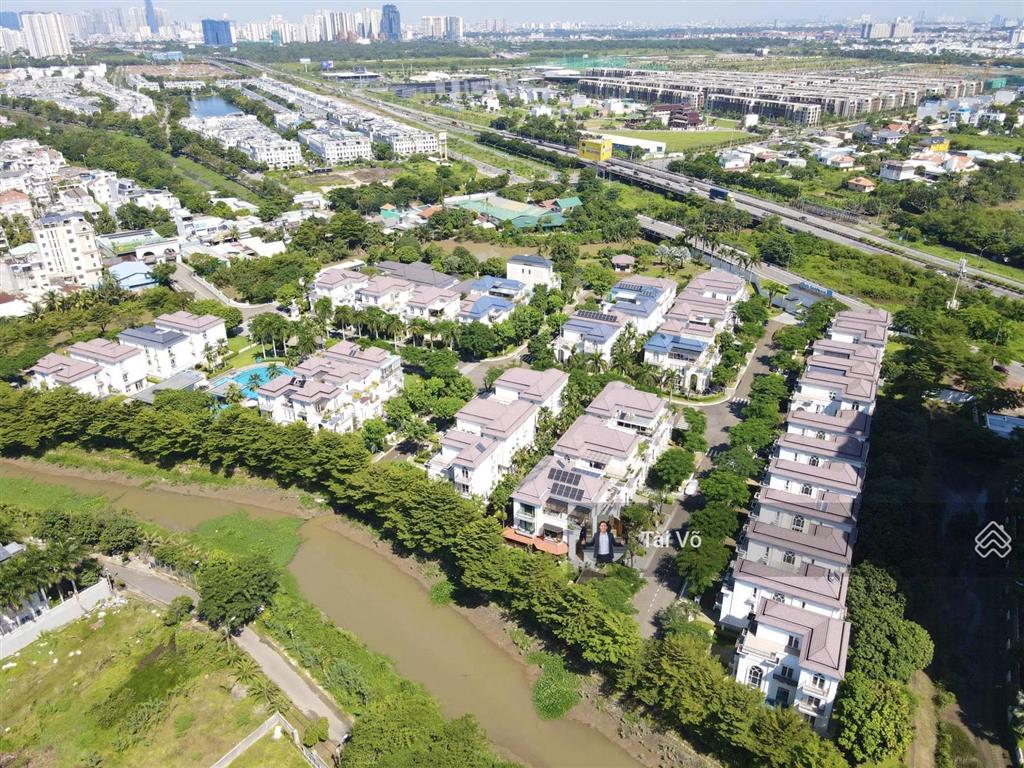 Đơn lập view sông, thêm 100m2 công viên 312m2, thô 65t, nt 68t