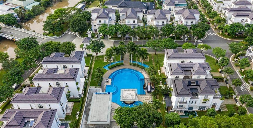 Đơn lập view sông, thêm 100m2 công viên 312m2, thô 65t, nt 68t