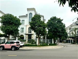 Cập nhật 4 căn biệt thự, full đồ cho thuê  giá tốt, gần hồ 24,5ha