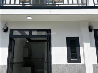 Nhà hóc môn chính chủ 4x5, ngay khu cn nhị xuân giá 550tr, sang tên công chứng ngay
