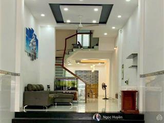 Bán nhà 3 tầng  hẻm tô ngọc vân  gần phạm văn đồng  hxh  dt 80m2 giá 5,3 tỷ