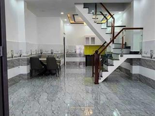 Bán gấp  nhà 2 tầng hxh  đường số 8 p, linh xuân , dt 140m2 giá 6,1 tỷ