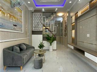 Gấp gấp  nhà 2 tầng hxh  gần phạm văn đồng  dt 80m2 giá 4,6 tỷ