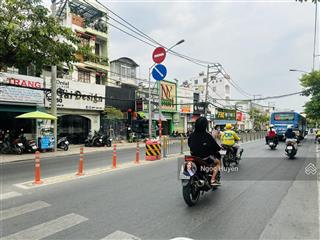 Bán đất 3 mặt tiền  đặng văn bi gần metro  dt  129m2 giá 8.x tỷ