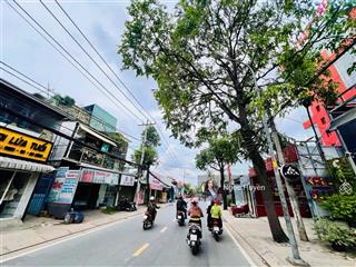 Rẻ nhất kv  nhà 3 tầng mặt tiền đs. linh đông  dt 82m2  giá 7 tỷ hơn  ngang 4.7m nở hậu