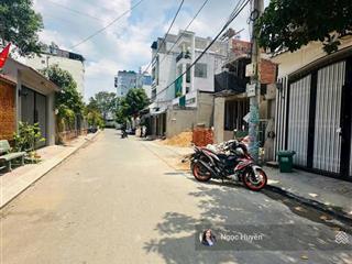 Siêu víp  đất tặng trọ gần metro ngã tư thủ đức  hxh  dt  103m2 giá 6,5 tỷ ngang 5,5m
