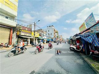 Chỉ 43tr/m2  có ngay lô đất  tặng dẫy trọ thu 25tr/th  hxh 1/ né nhau  vị trí tuyệt đẹp