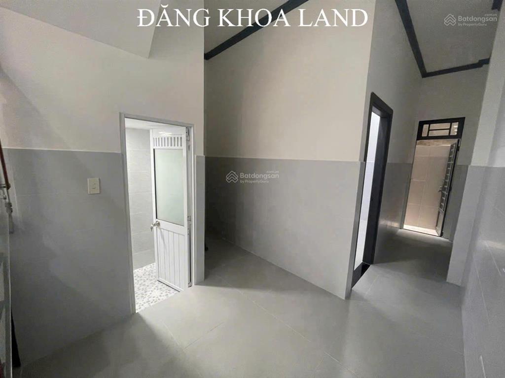 Siêu phẩm  nhà 2 tầng  dt 100m2  7 tỷ  hxh  sân đậu ô tô  gần hoàng diệu 2