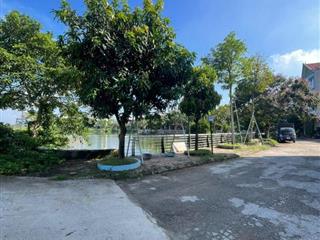 Bán đất đấu giá TTTM Vân Đình sẵn sổ hồng, mặt tiền rộng lô góc view hồ h.iếm