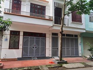 Bán gấp căn nhà mắt tiền 5.5m "siêu phấm" khu dt ngô thì nhâm  60m2 xây 4 tâng + tum