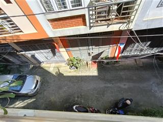 Bán nhà 60m2 xây 4 tầng mặt tiền 4m ô tô đậu cửa giá 14,4 tỷ.