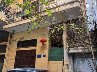 Bán nhà cũ 70m2 với 3 mặt thoáng đường tô hiệu hà đông.