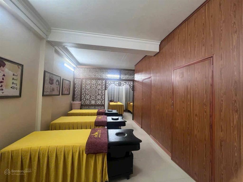 Kinh doanh vị trí tốt khu văn khê hà đông, nhà 7 tầng thang máy, mặt tiền 5m