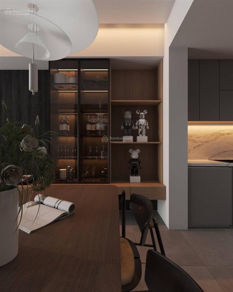 Chính chủ bán nhà phố nghi tàm 36m x 5t, cách ô tô tránh 3 nhà cửa sổ trời thông thoáng giá 9,2 tỷ