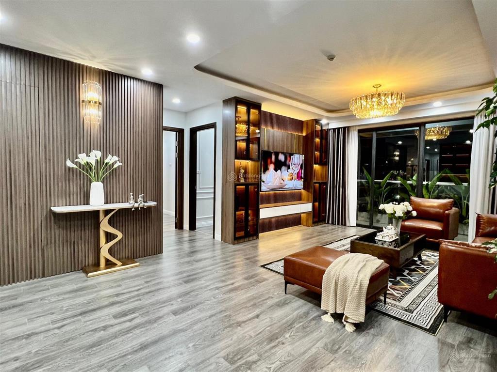 Chung cư ban cơ yếu chính phủ 43 lê văn lương, 100m2 thiết kế 3ngủ, tầng trung, nội thất, giá 9tỷ
