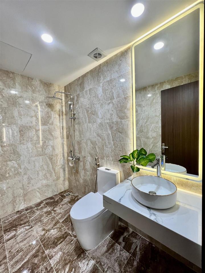 Chung cư ban cơ yếu chính phủ 43 lê văn lương, 100m2 thiết kế 3ngủ, tầng trung, nội thất, giá 9tỷ