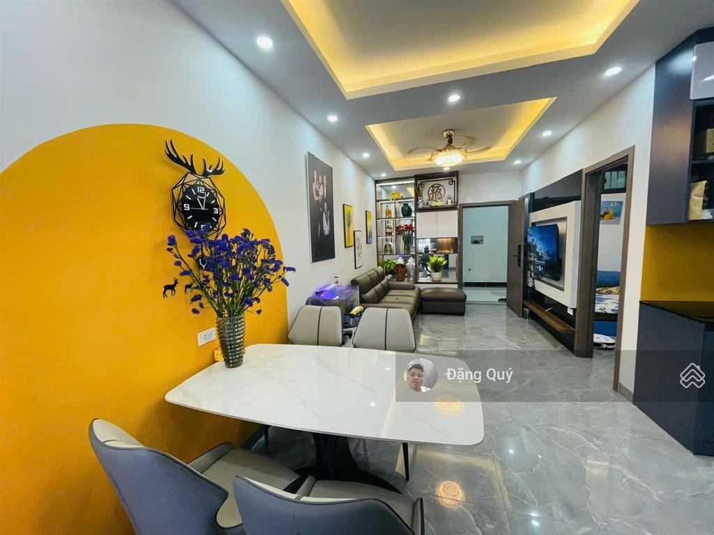 Tôi bán căn hộ b6a nam trung yên, 60m2 thiết kế 2 ngủ tầng trung full nội thất đẹp giá 5tỷ