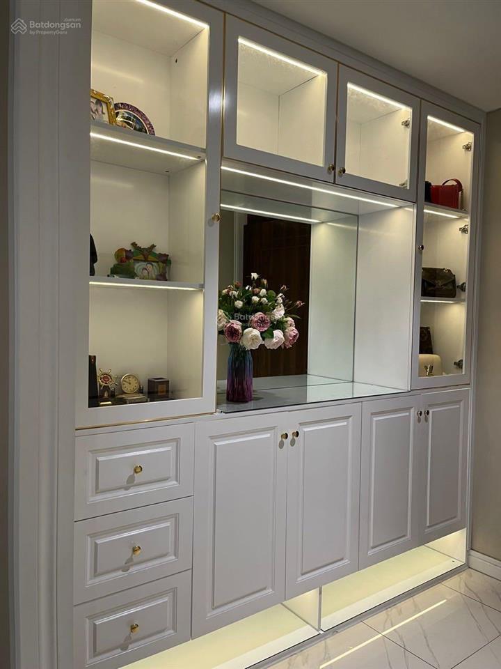 Cần bán căn 82 thống nhất complex, 90m2 thiết kế 3pn, tầng trung bc đông bắc full nội thất giá 9tỷ