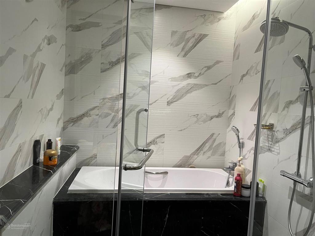 Cần bán căn 82 thống nhất complex, 90m2 thiết kế 3pn, tầng trung bc đông bắc full nội thất giá 9tỷ