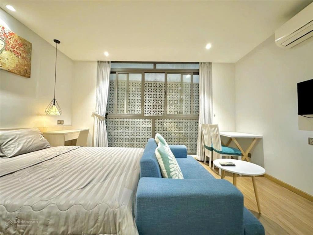 Cho thuê căn hộ stu  1pn, 45m2 full nội thất, có ban công khu vực q1  bt. an toàn pccc, nt mới