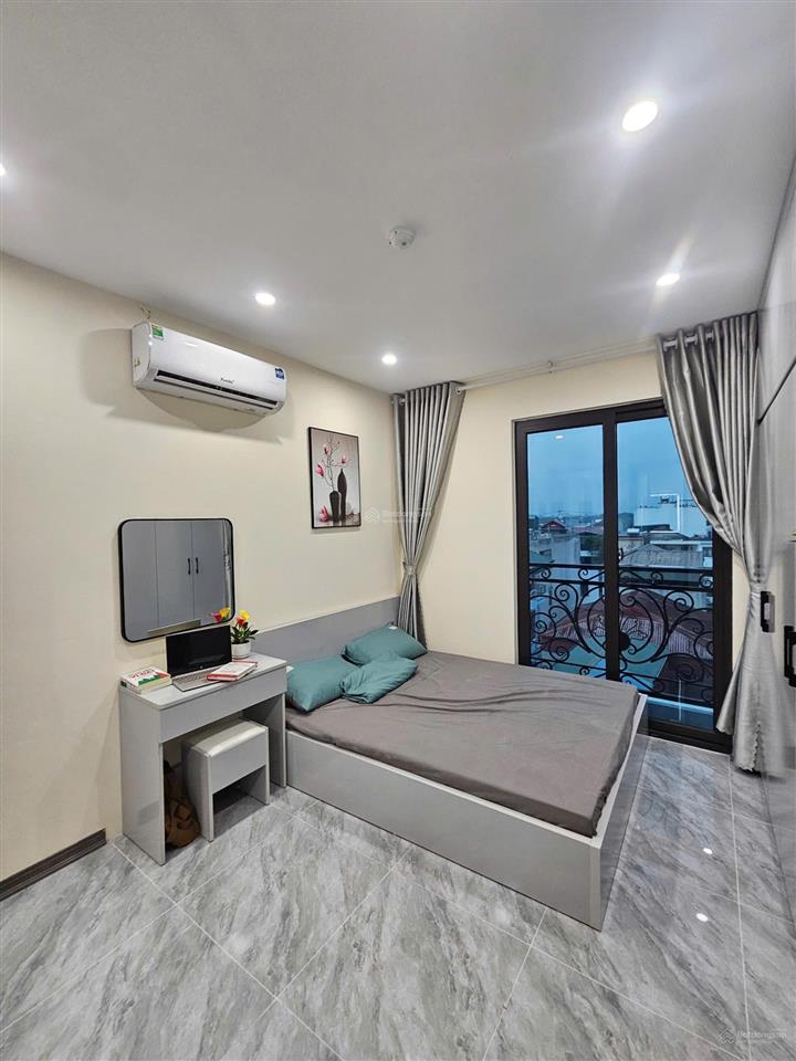 Dòng tiền gần 2 tỷ/năm, 33 phòng khép kín, mặt ngõ ô tô