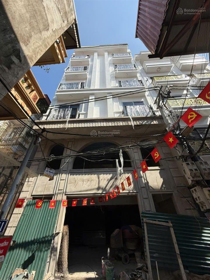 Dòng tiền gần 2 tỷ/năm, 33 phòng khép kín, mặt ngõ ô tô