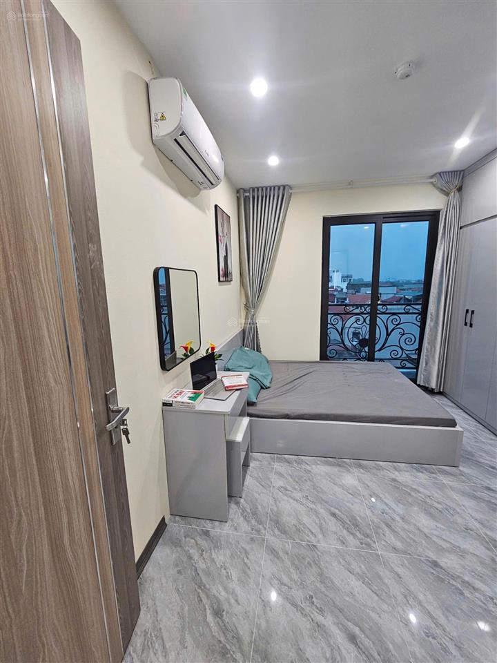 Dòng tiền gần 2 tỷ/năm, 33 phòng khép kín, mặt ngõ ô tô