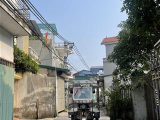 Bán đất tặng nhà cấp 4 ái mộ phan đăng lưu, gia lâm, hn, nở hậu. ô tô đỗ cửa dt 56m2, giá đầu tư