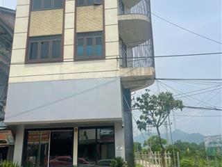 Chính chủ cần bán nhà 3 tầng 1 tum  full thổ cư