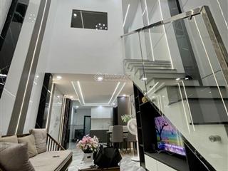 Bán nhà mới đẹp sát siêu thị emart2 diện tích 3,5x11m giá nhỉnh 3tỷ tặng nội thất, p14, g vấp.