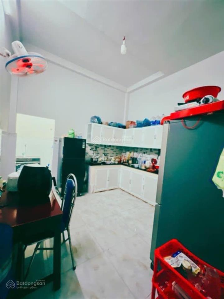 Mặt tiền đường số 4 kinh doanh sầm uất 58m 3pn sân để xe hơi  nhỉnh 6tỷ tl., phường 11  gò vấp.