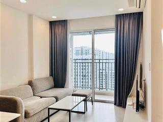 Chính chủ bán căn hộ 2pn  nhà đẹp đầy đủ nội thất  dọn vào ở ngay