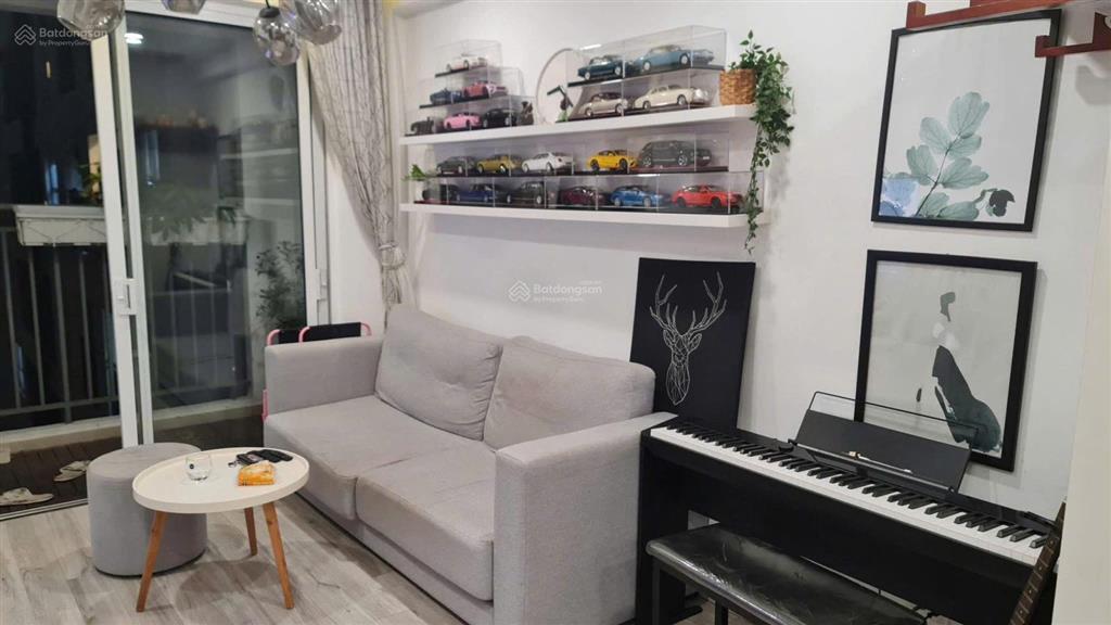 5.7 tỷ  chính chủ bán căn hộ 2pn 2wc  the botanica phổ quang  nhà đầy đủ nội thất y hình