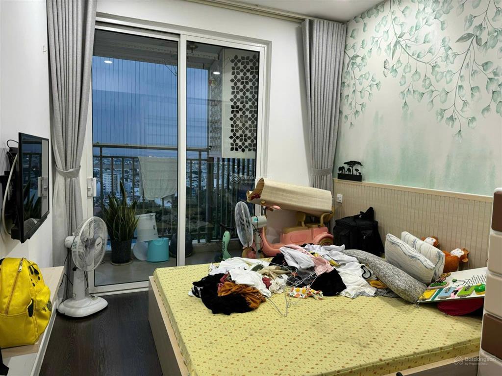 Bán căn 3pn.2wc  căn góc tầng cao thoáng mát  gặp chính chủ xem nhà  nhà đẹp y hình