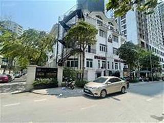 Cho thuê nhà lk hdi tú mỡ  trung hòa cầu giấy thông sàn  thang máy có hầm để xe 100mx 4t 46tr