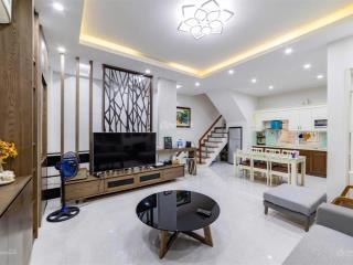 Cho thuê nhà tại hoàng văn thái 50m x 5 tầng full nội thất chỉ việc xách vali vào ở,oto đỗ cửa 16tr