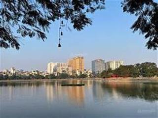 Cho thuê nhà mặt hồ hoàng cầu view cực đỉnh 80m x 5 tầng ô tô vào nhà vỉa hè rộng giá 28tr